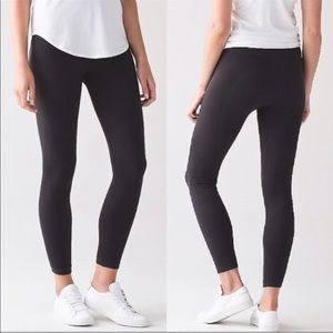 Lululemon In The Flow Tight